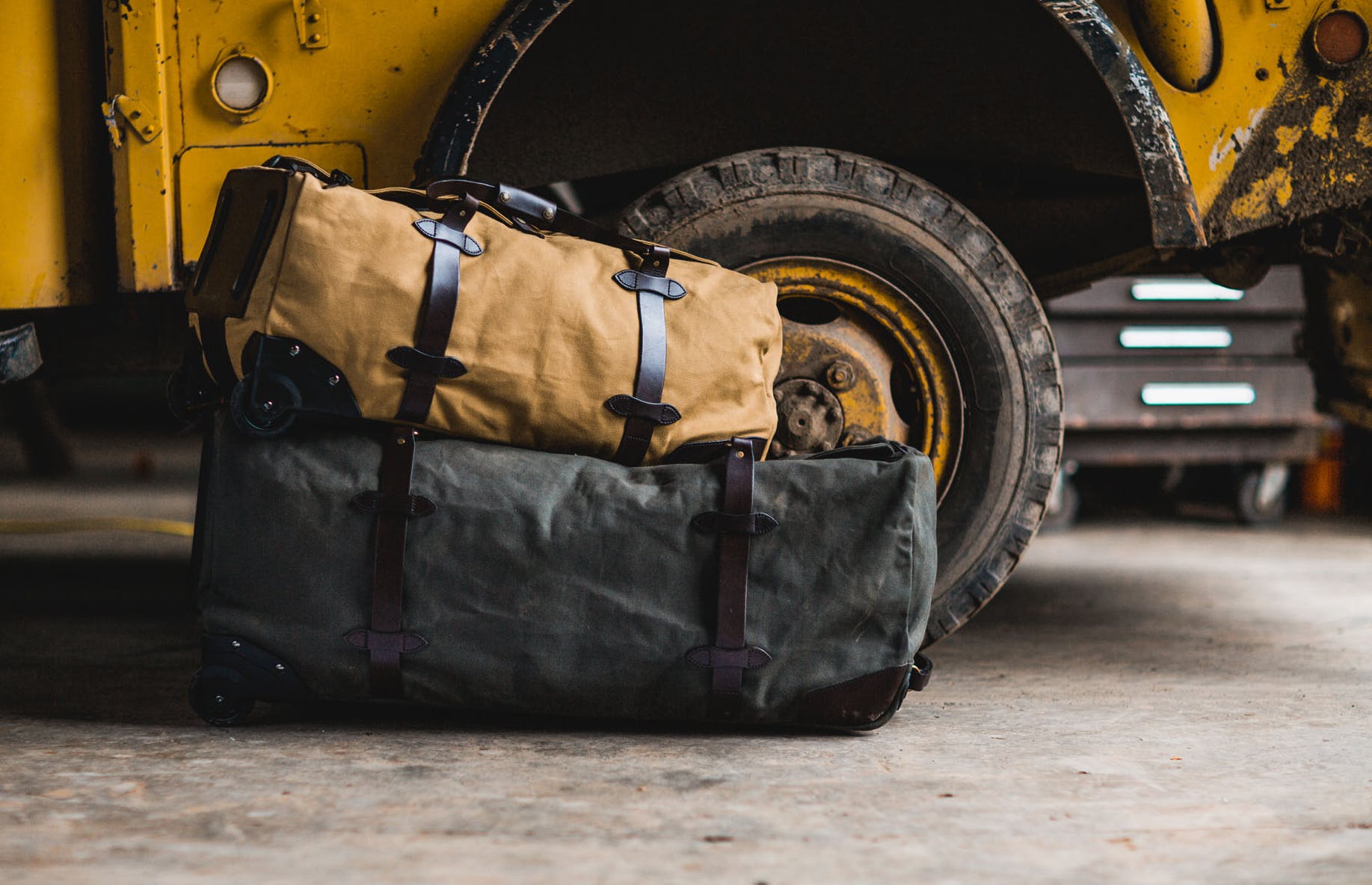 large duffle with wheels